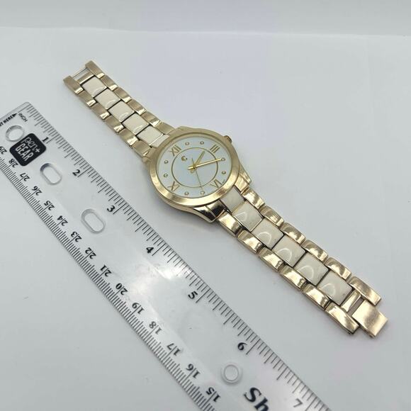 Gold & Cream Charming Charlie Men’s Watch - Picture 3 of 4